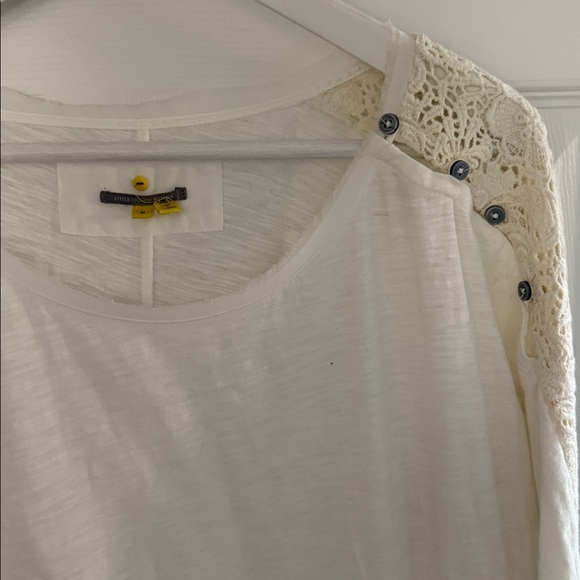 Little Yellow Button Top - Picture 3 of 8